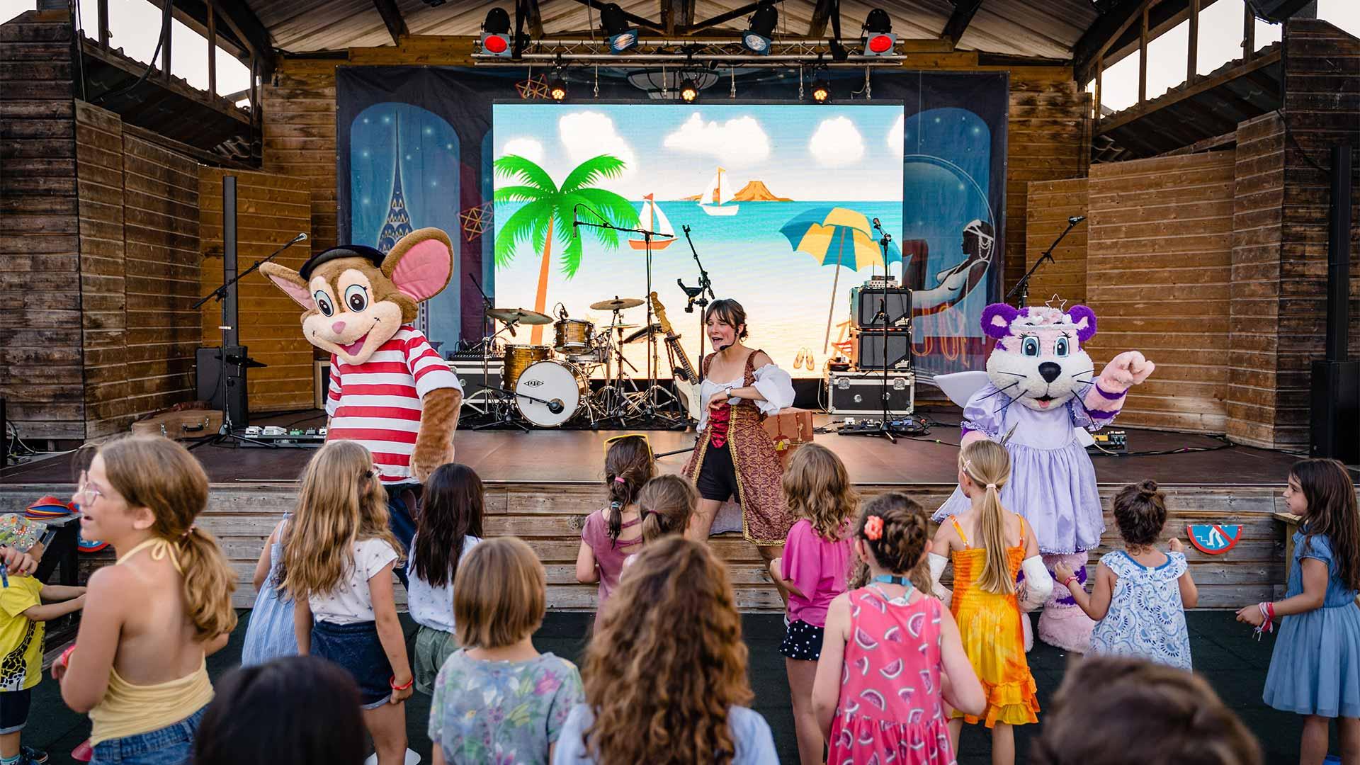 Les enfants sont plus qu'heureux de partir dans les campings Siblu